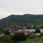 Weingut & Gaestezimmer Pammer Bed & Breakfast