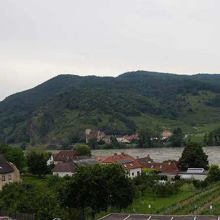 Weinbau Und Gästezimmer Pammer Frühstückspension